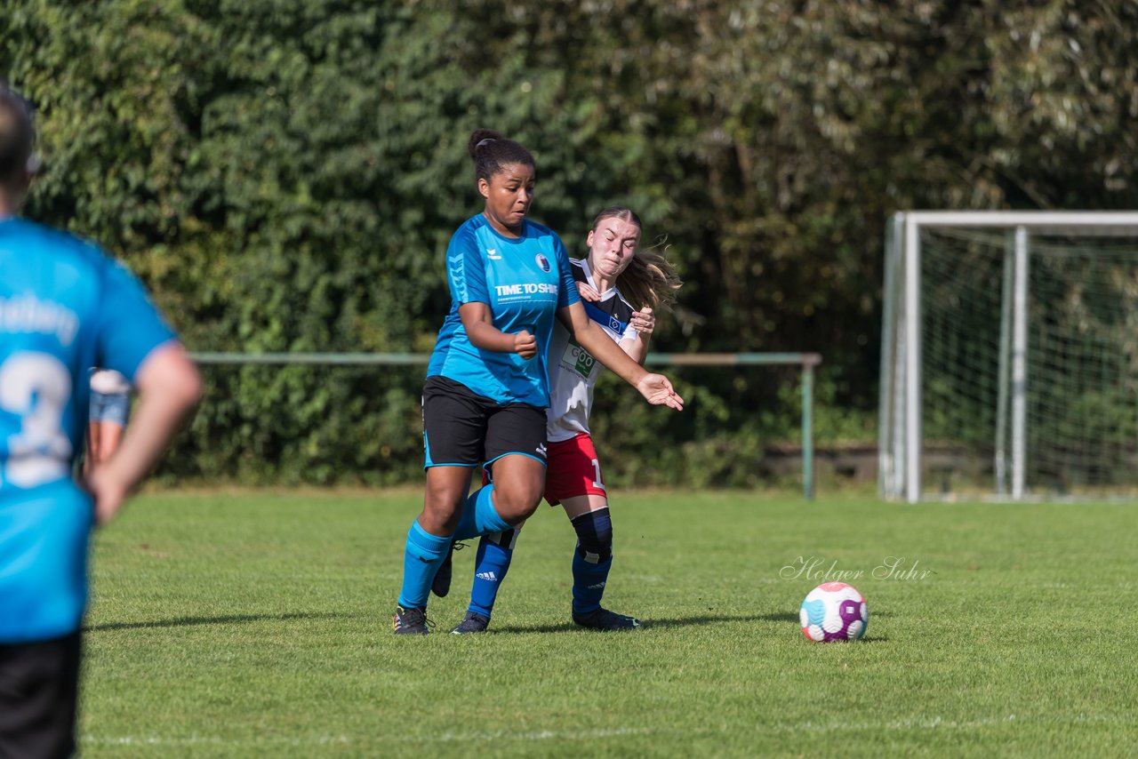 Bild 93 - wBJ VfL Pinneberg - Hamburger SV 2 : Ergebnis: 1:3